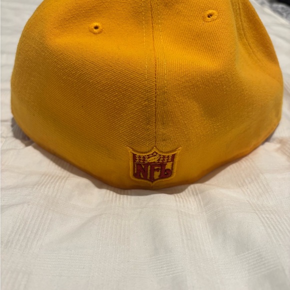 Washington Redskins Hat - Picture 2 of 4